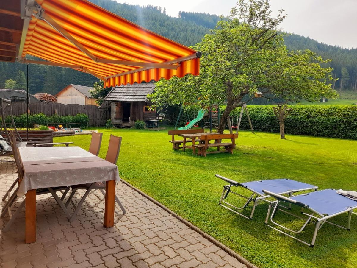 Sonnenchalet Neusess Mauterndorf  Exterior photo
